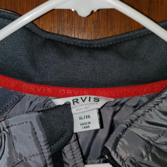 Orvis Gray Lightweight Quilted Jacket - Picture 2 of 4